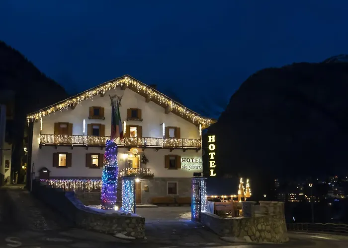 Des Glaciers Hotel 3*