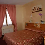 Hotel Des Glaciers 3*