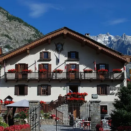 Des Glaciers Hotel