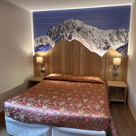 Des Glaciers Ξενοδοχείο 3*