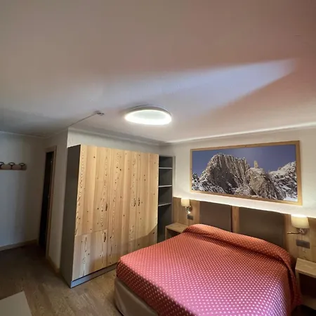 Des Glaciers Otel Courmayeur