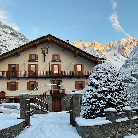 Des Glaciers Hotel Courmayeur