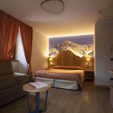Des Glaciers Otel 3*