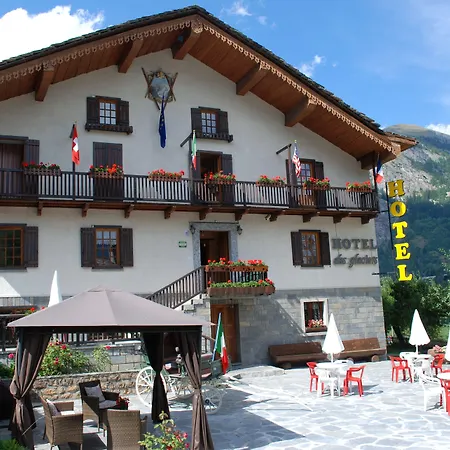 Des Glaciers Szálloda 3*