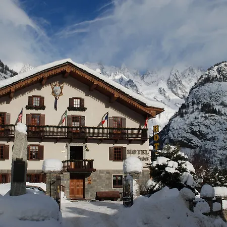 Szálloda Des Glaciers 3*