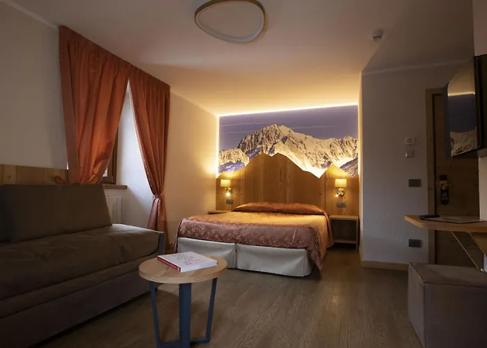 Des Glaciers Hotel 3*