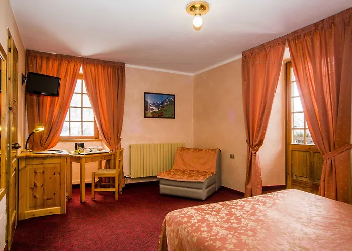 Hotel Des Glaciers 3*